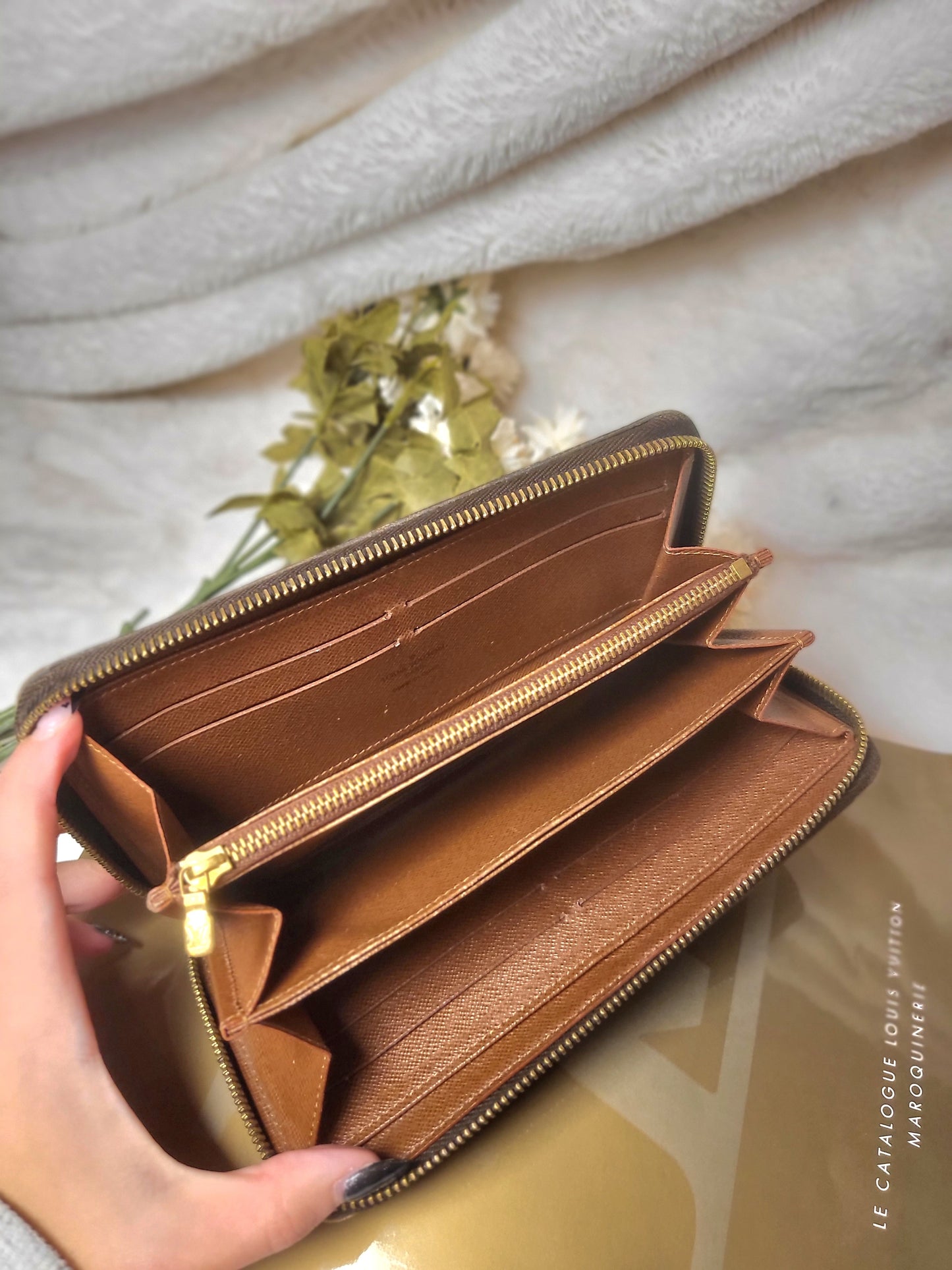 Authentic pre-owned Louis Vuitton Zippy compact wallet