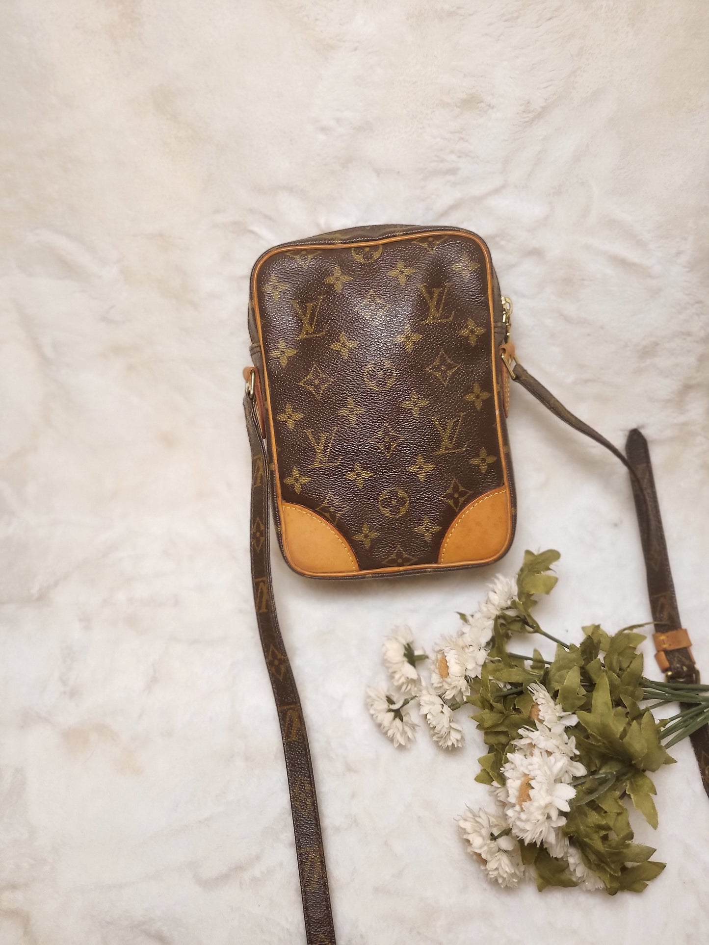 Authentic pre-owned Louis Vuitton Amazone pm crossbody shoulder bag