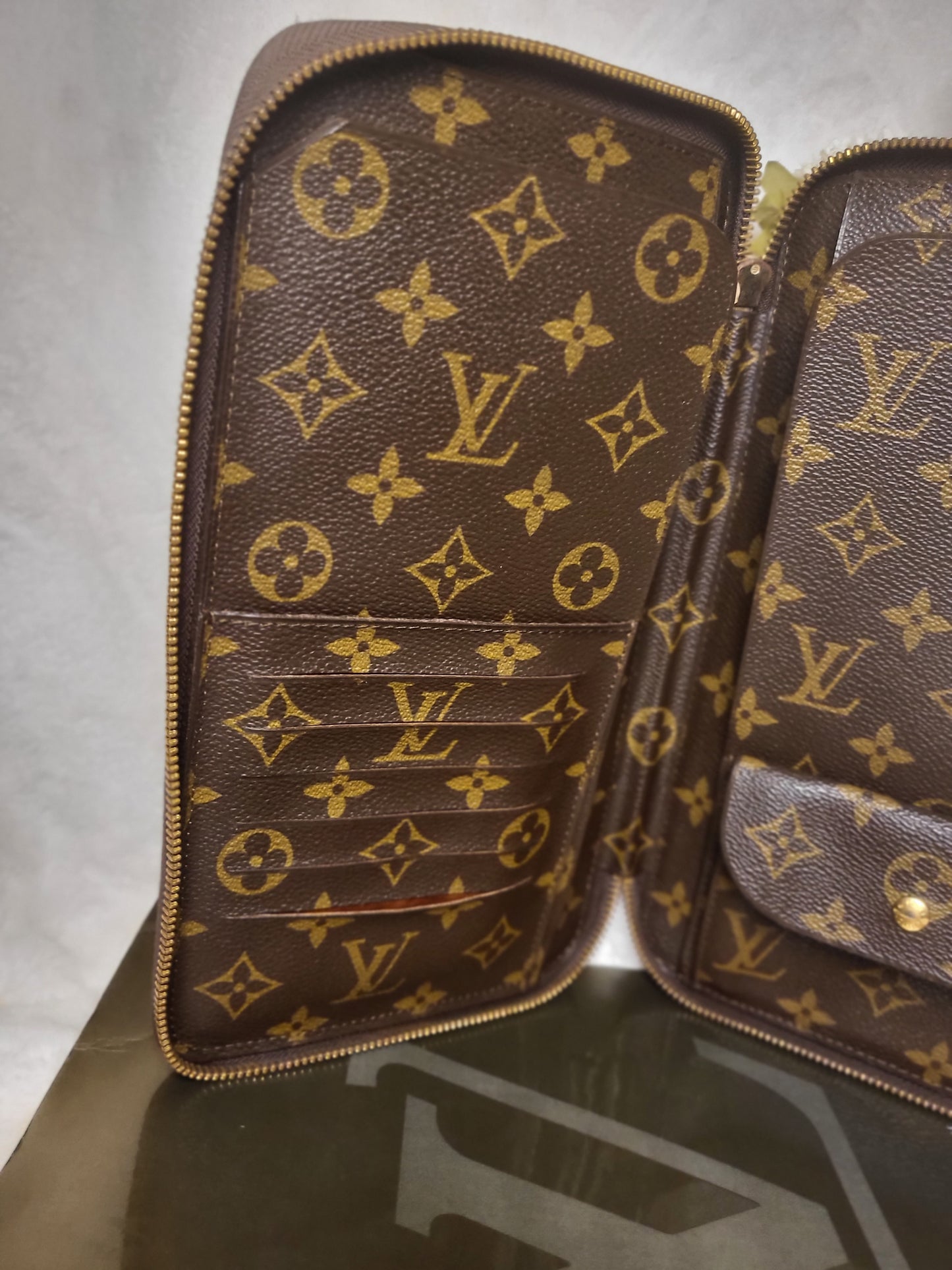 Authentic pre-owned Louis Vuitton de Voyage travel organizer