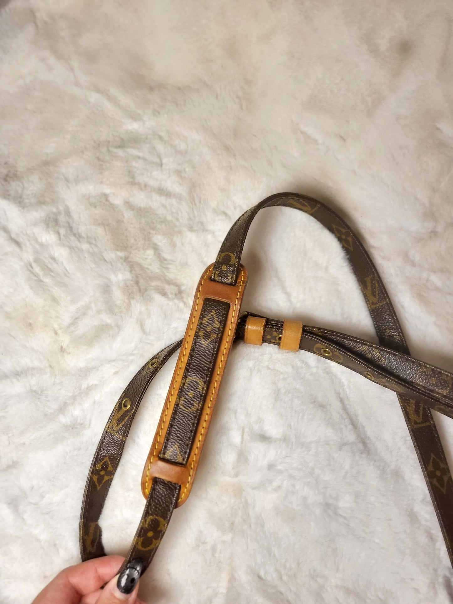 Authentic pre-owned Louis Vuitton Danube pm crossbody shoulder bag
