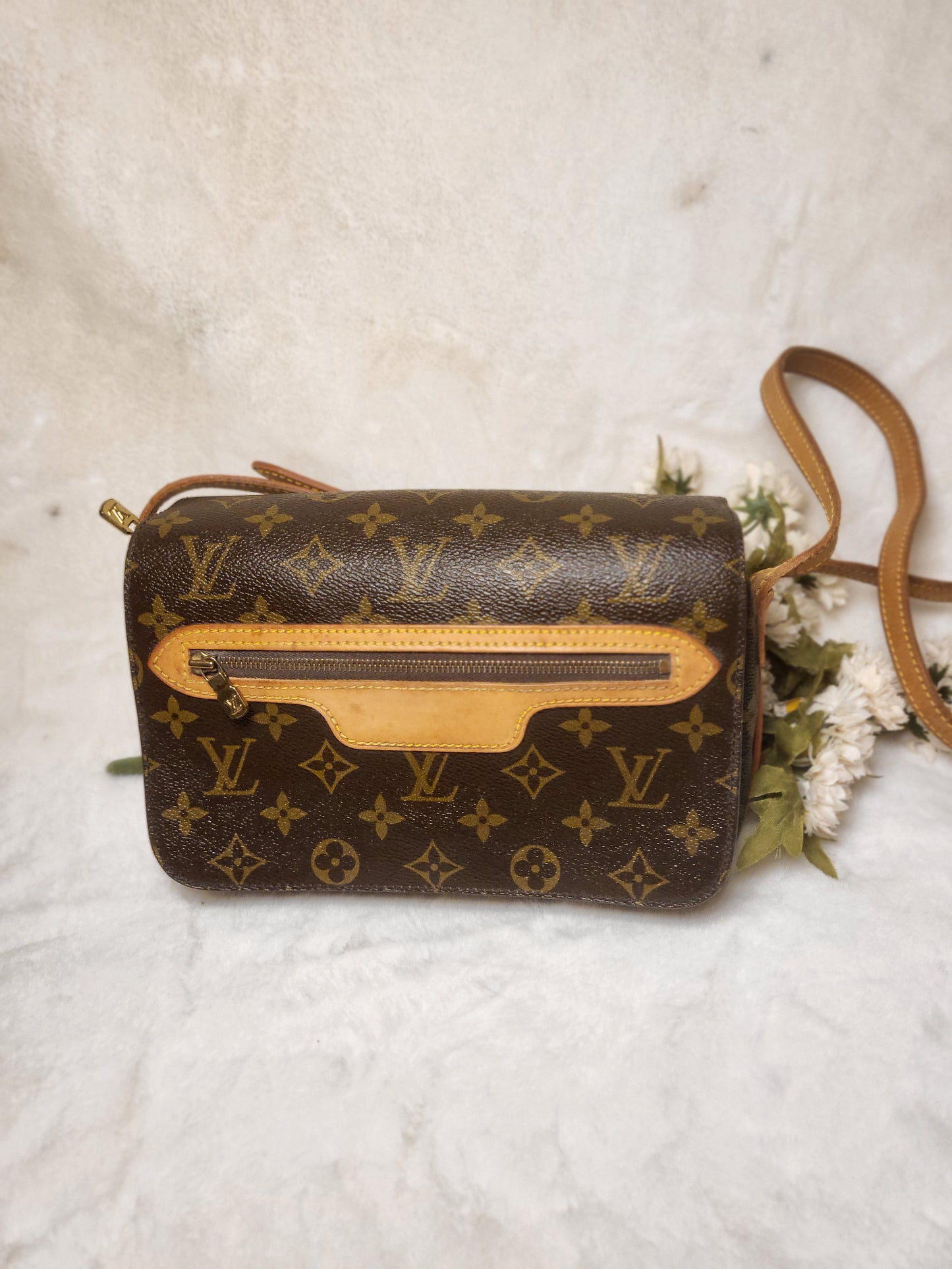 Authentic pre-owned Louis Vuitton Saint Germain 23 crossbody shoulder bag