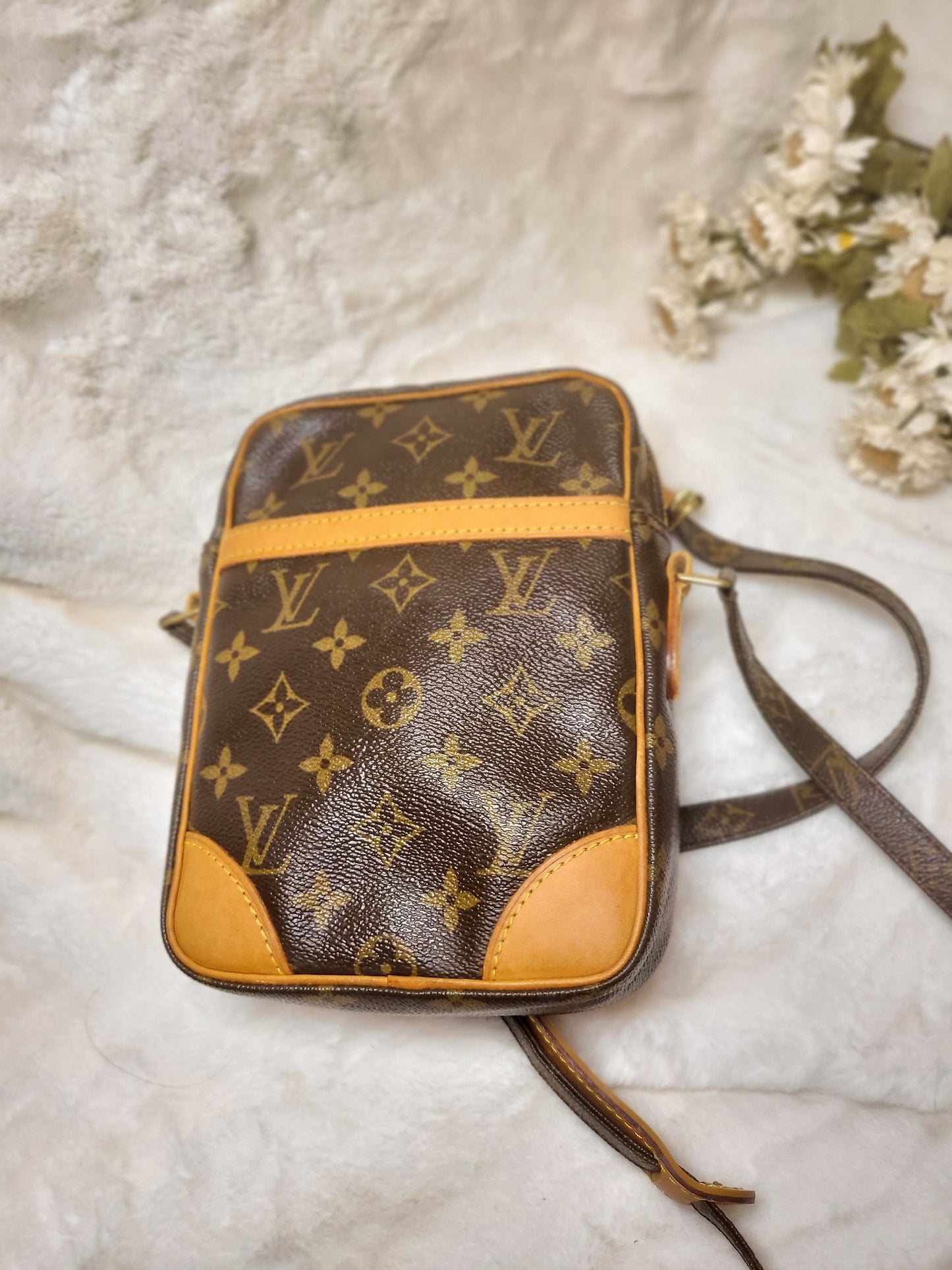 Authentic pre-owned Louis Vuitton Danube pm crossbody shoulder bag
