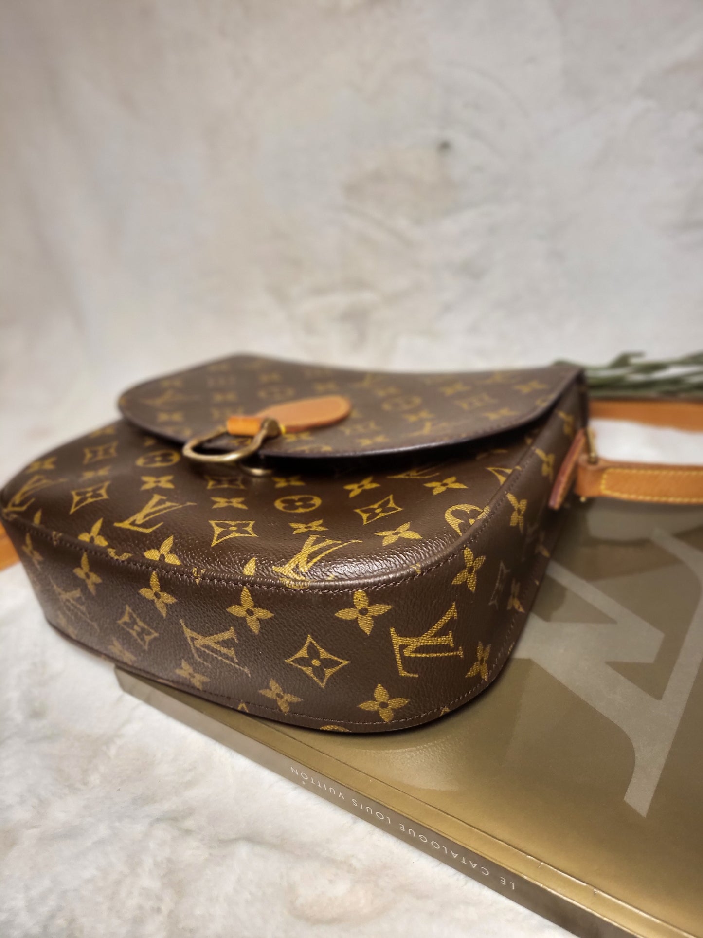 Authentic pre-owned Louis Vuitton Saint Cloud GM crossbody shoulder bag