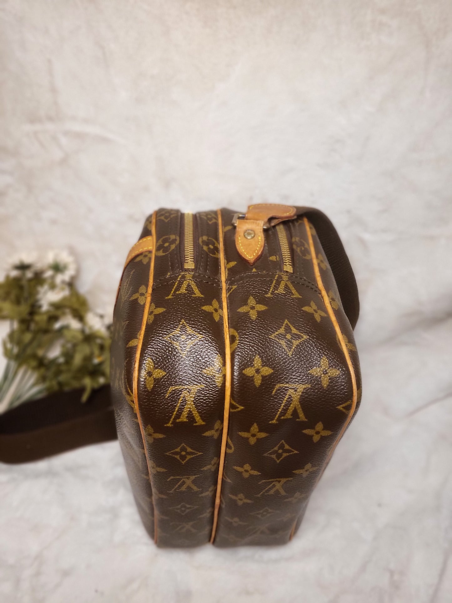 Authentic pre-owned Louis Vuitton Reporter pm crossbody shoulder bag