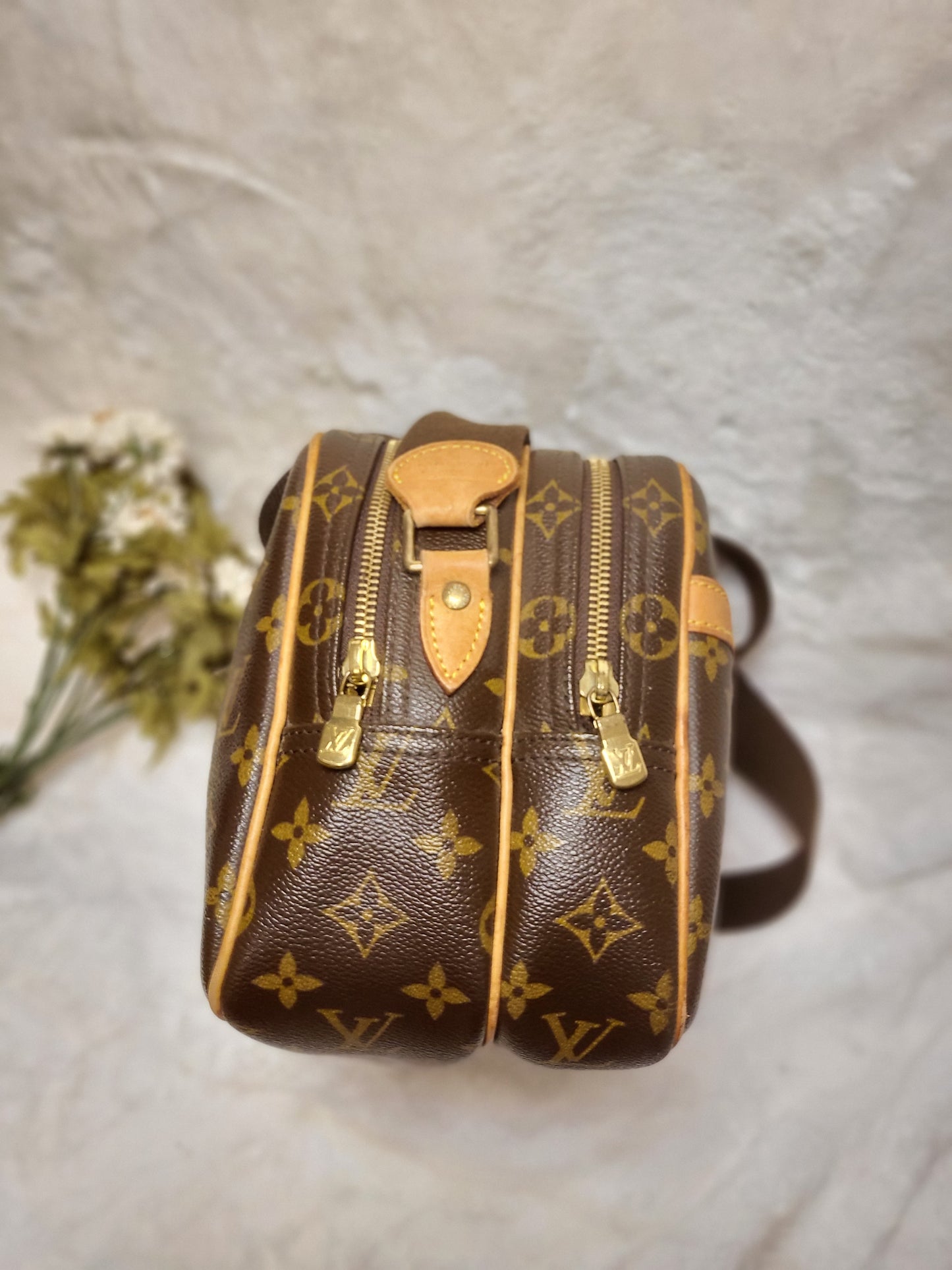 Authentic pre-owned Louis Vuitton Reporter pm crossbody shoulder bag