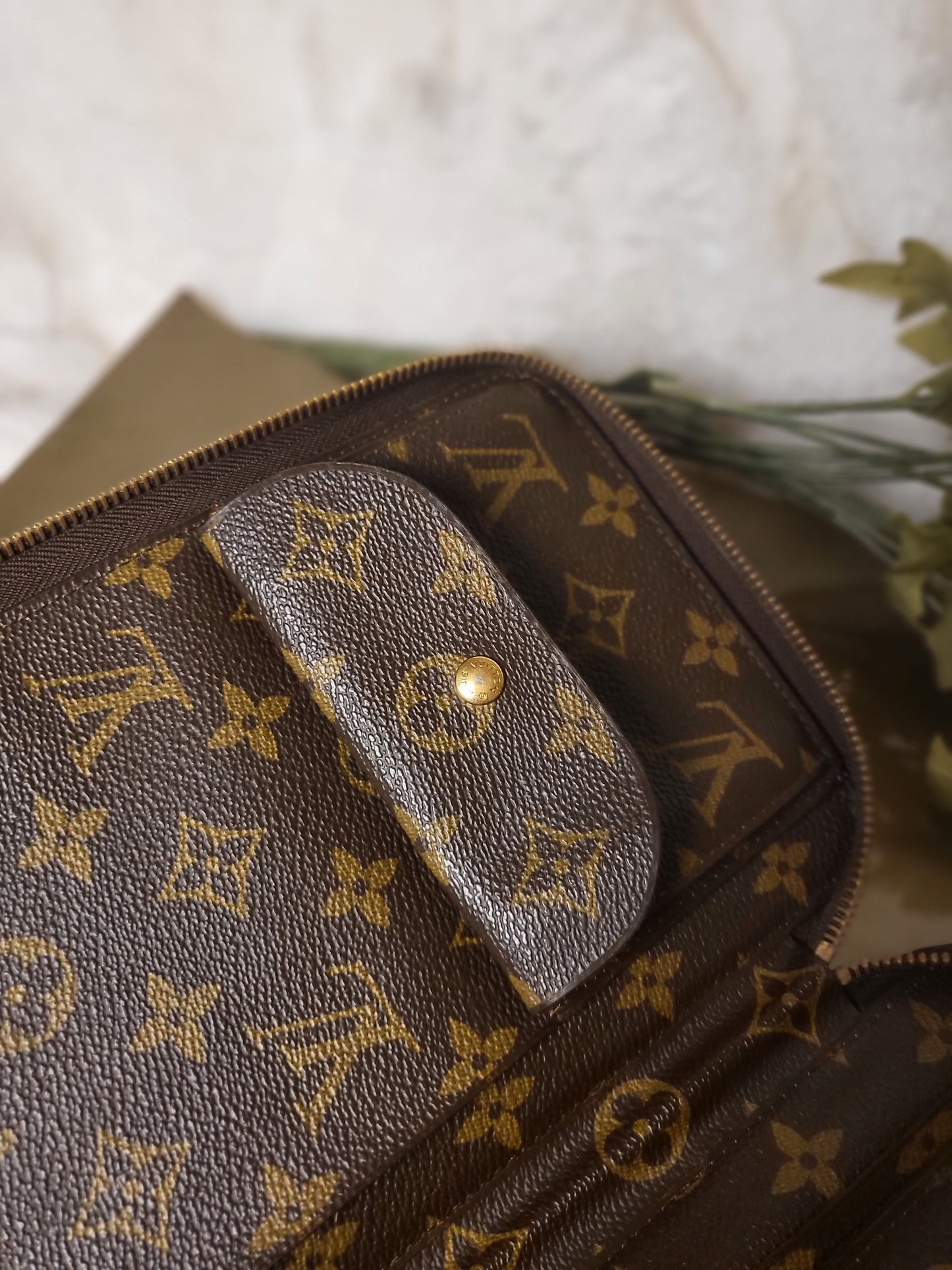 Authentic pre-owned Louis Vuitton de Voyage travel organizer
