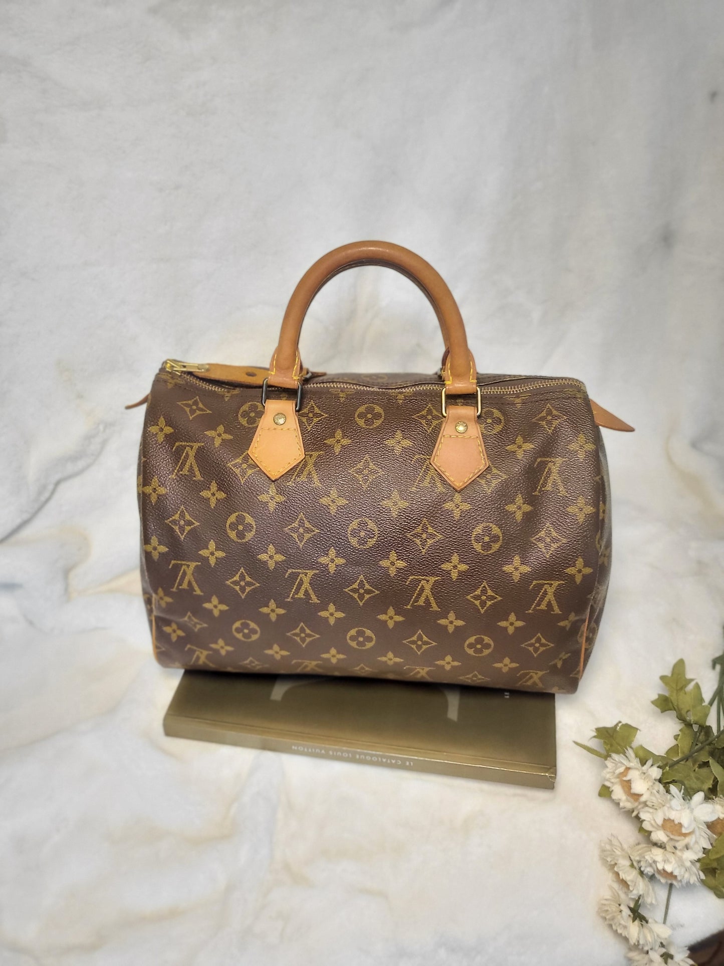 Authentic pre-owned Louis Vuitton speedy 30