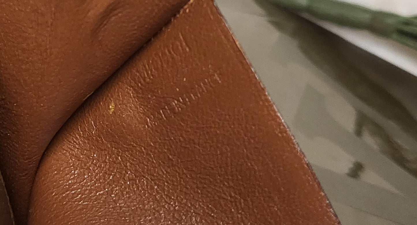 Authentic pre-owned Louis Vuitton de Voyage travel organizer