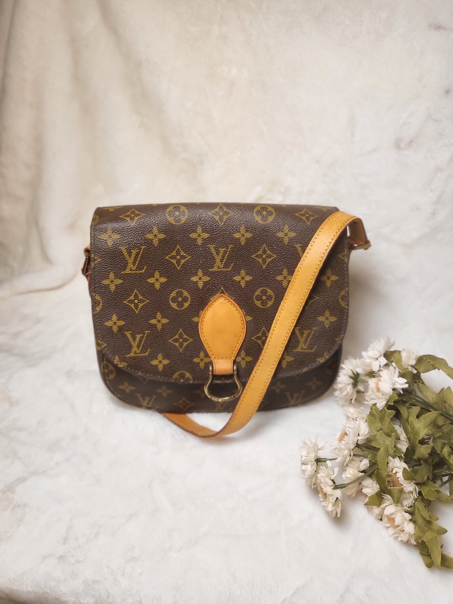 Authentic pre-owned Louis Vuitton Saint Cloud GM crossbody shoulder bag