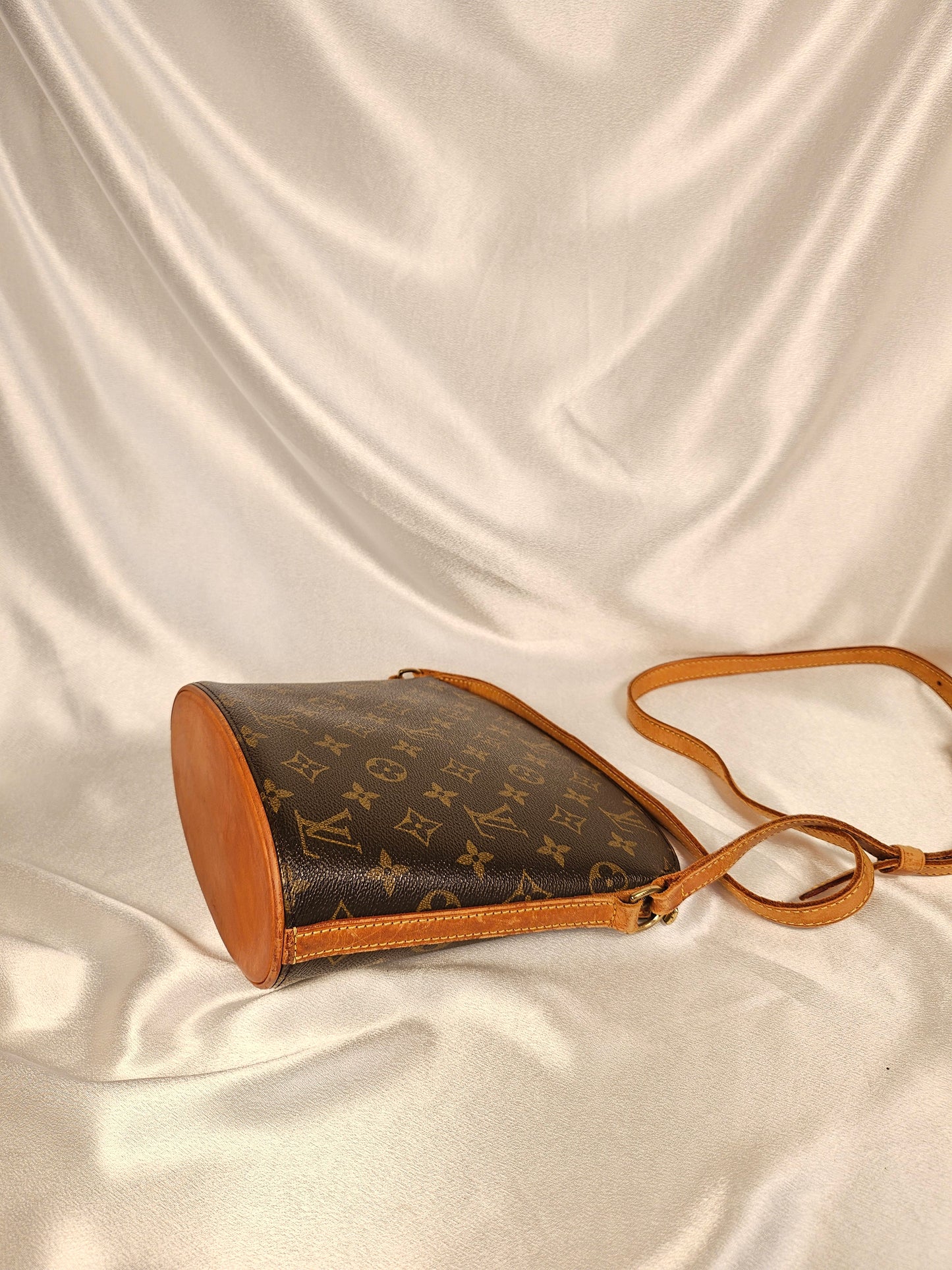 Louis Vuitton Drouot crossbody bag