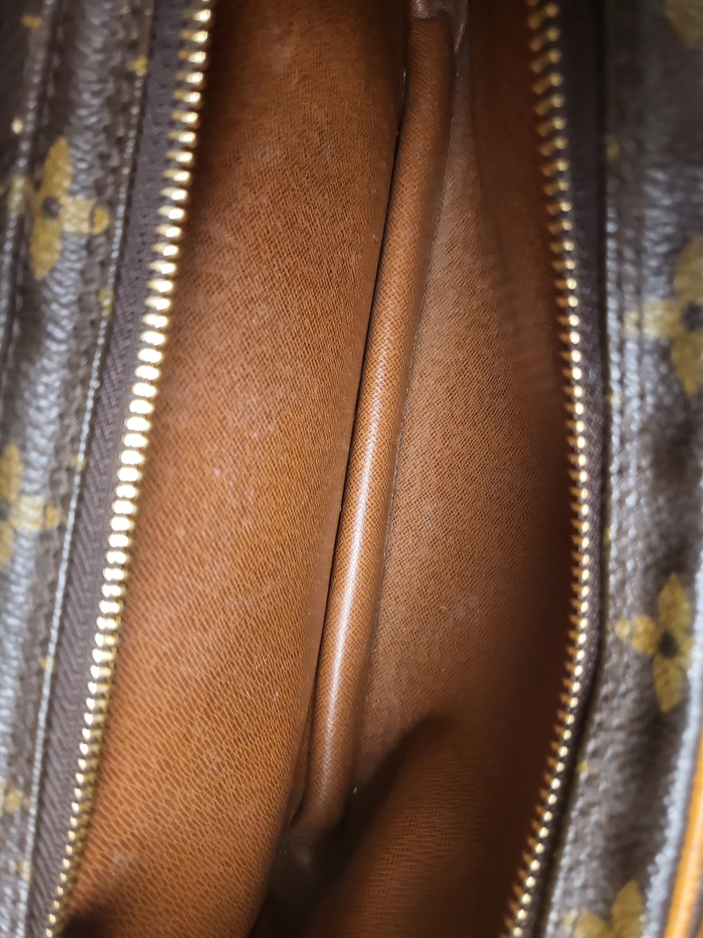 Authentic pre-owned Louis Vuitton Nile pm crossbody shoulder bag