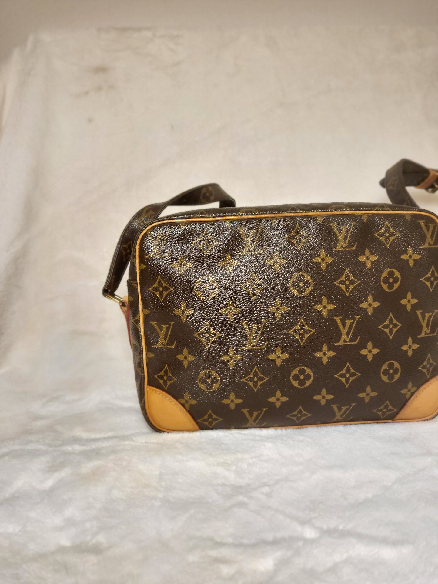 Authentic pre-owned Louis Vuitton Nile pm crossbody shoulder bag