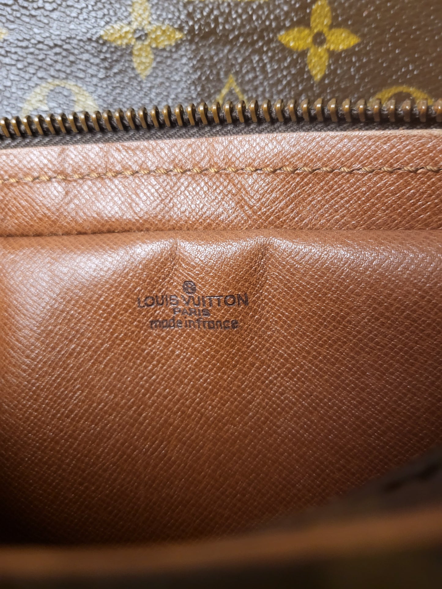 Authentic pre-owned Louis Vuitton Saint Germain 23 crossbody shoulder bag