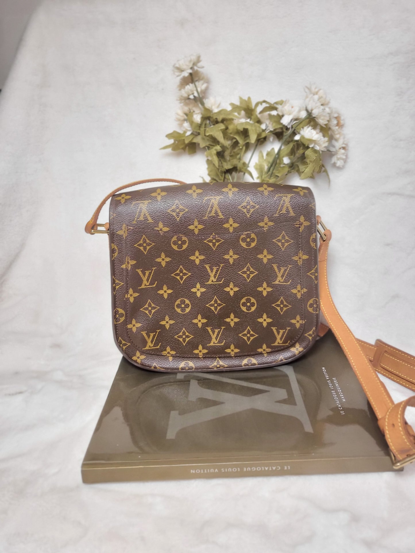 Authentic pre-owned Louis Vuitton Saint Cloud GM crossbody shoulder bag