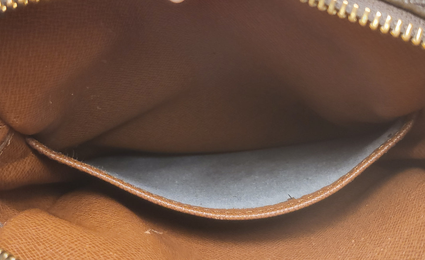 Louis Vuitton Danube pm crossbody shoulder bag