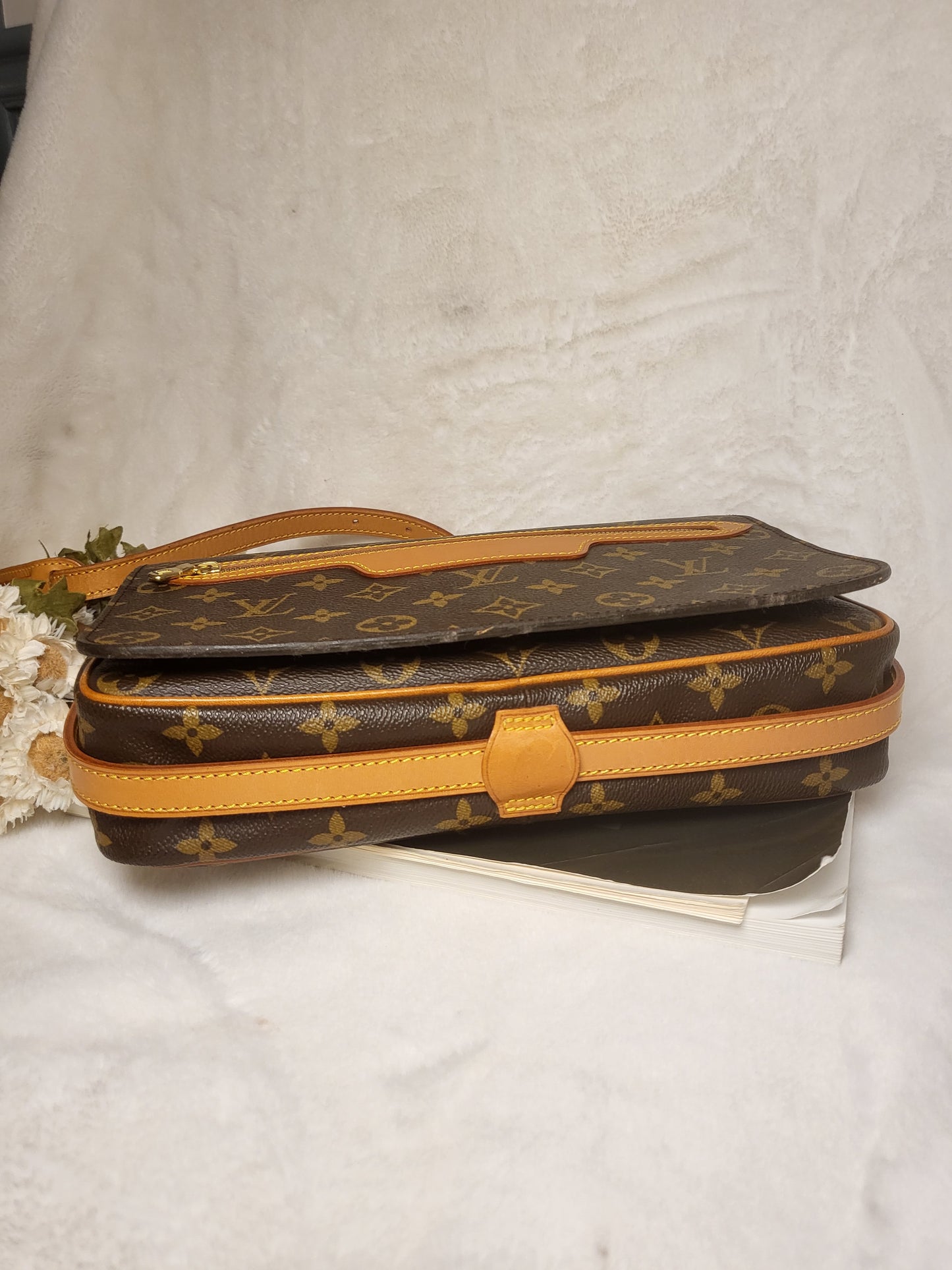 Authentic pre-owned Louis Vuitton Saint Germain