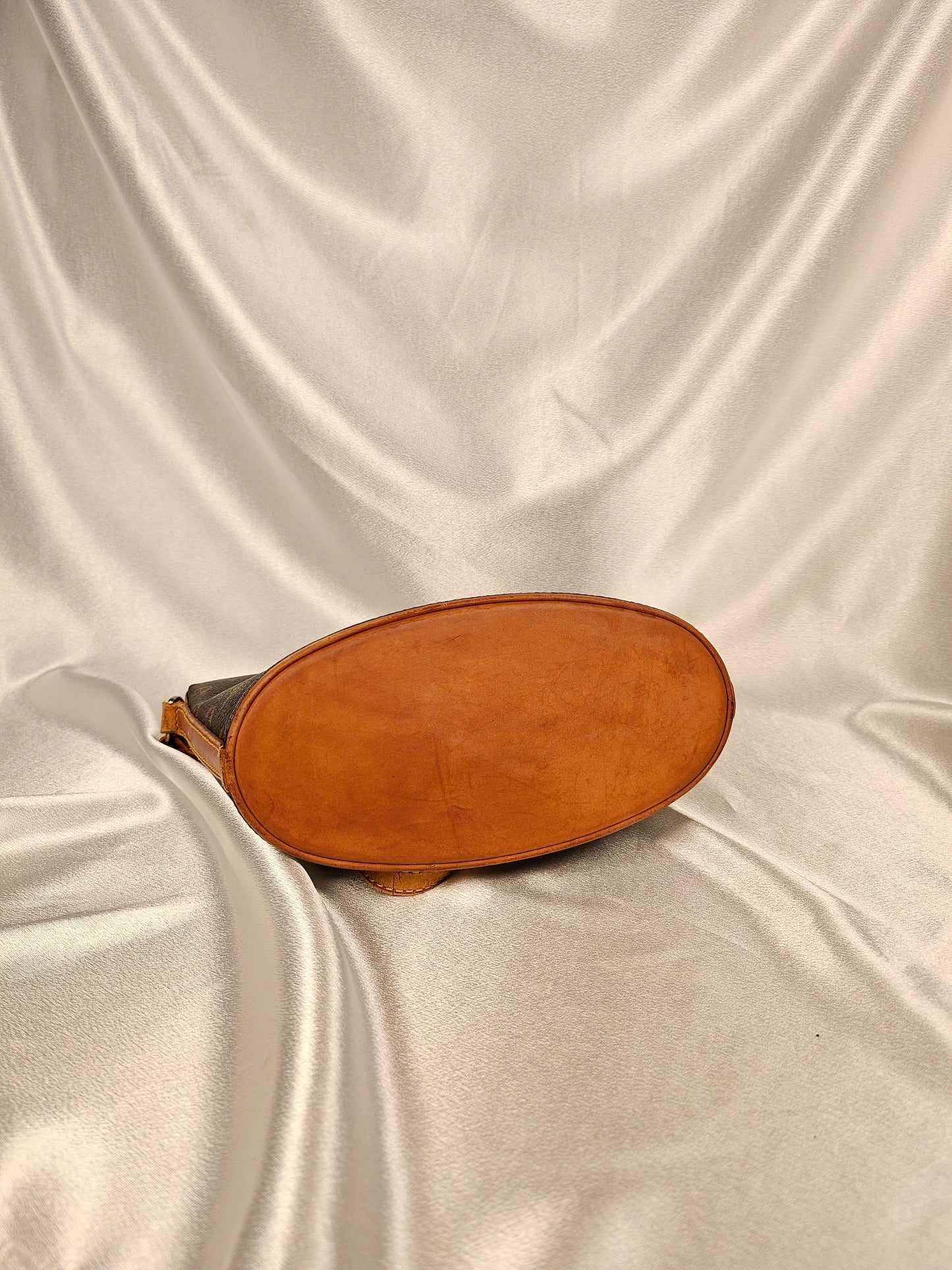Louis Vuitton Drouot crossbody bag