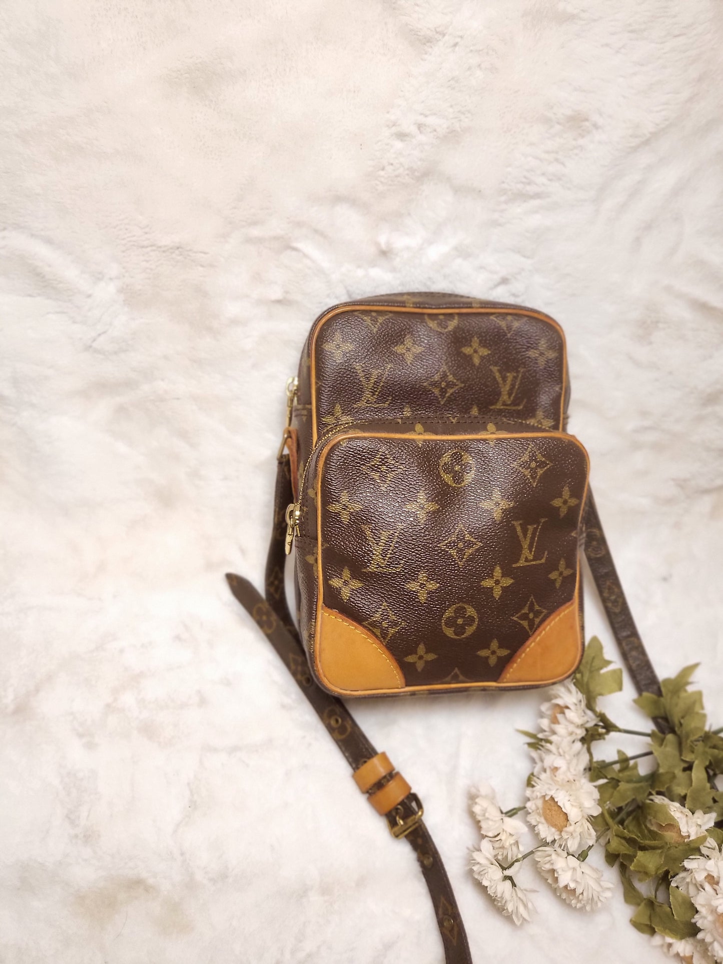 Authentic pre-owned Louis Vuitton Amazone pm crossbody shoulder bag