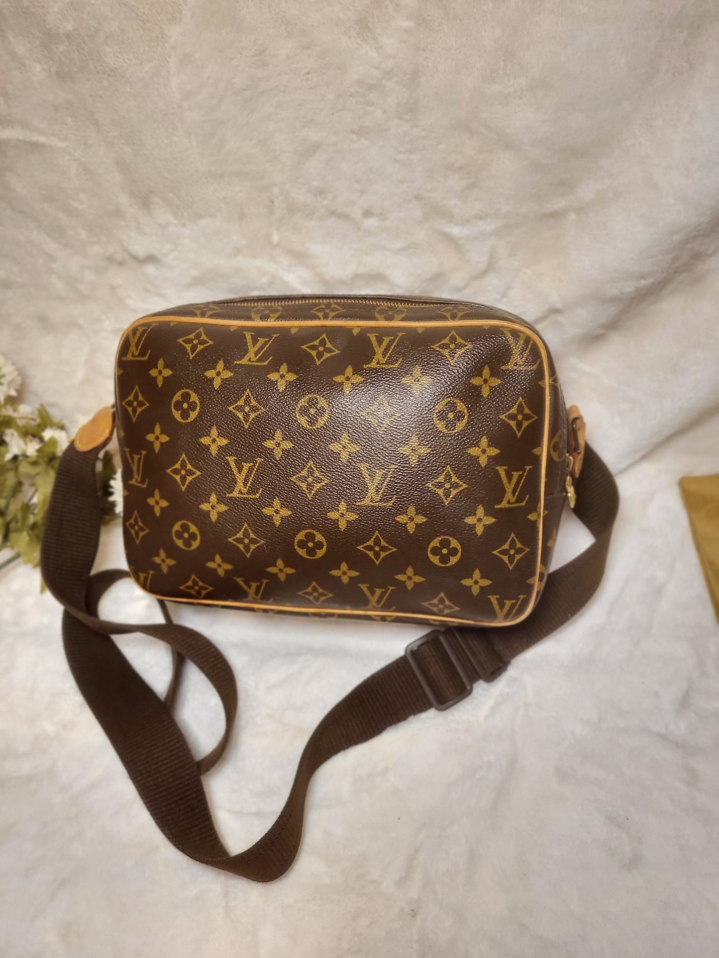 Authentic pre-owned Louis Vuitton Reporter pm crossbody shoulder bag