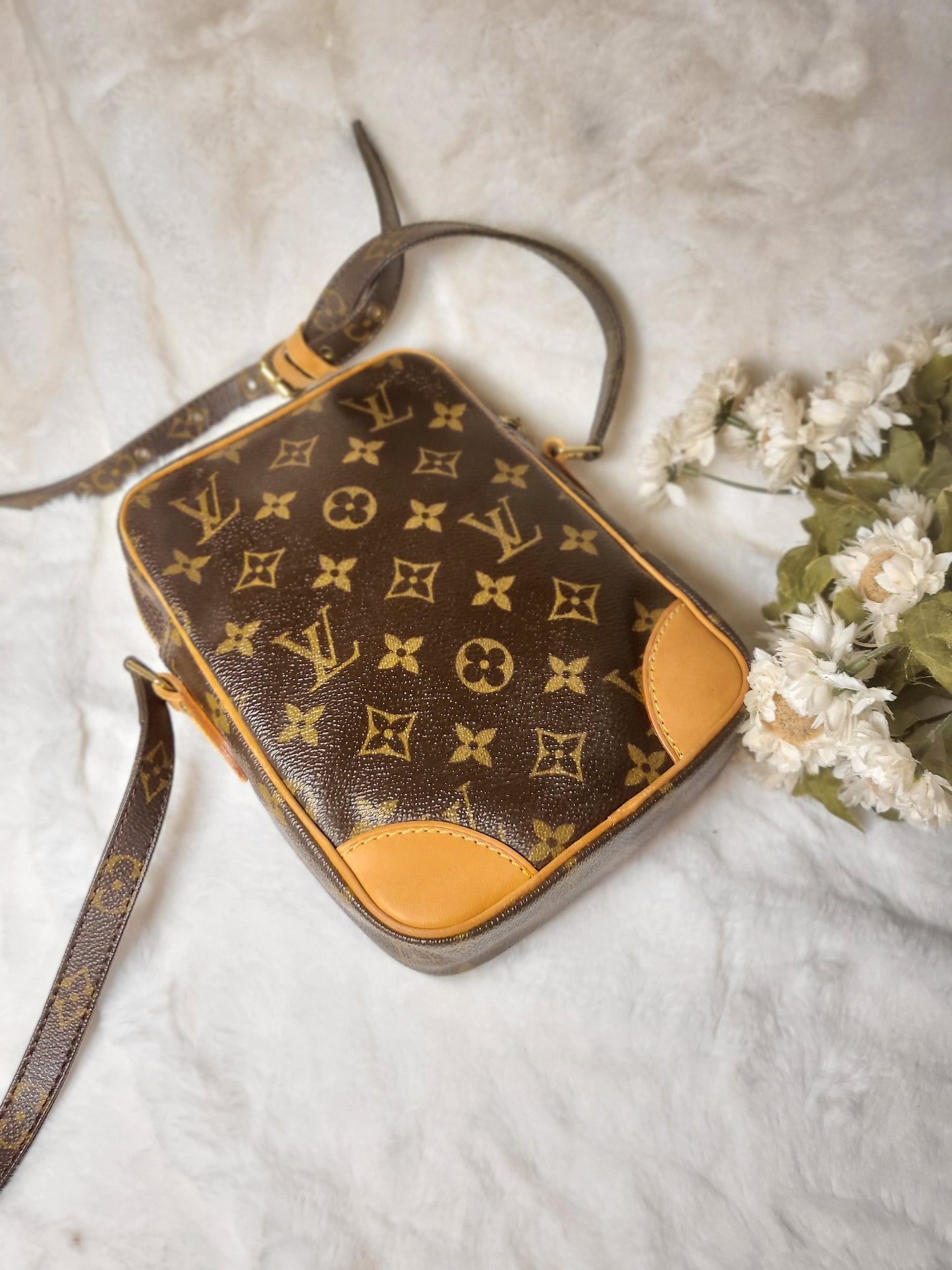 Authentic pre-owned Louis Vuitton Danube pm crossbody shoulder bag