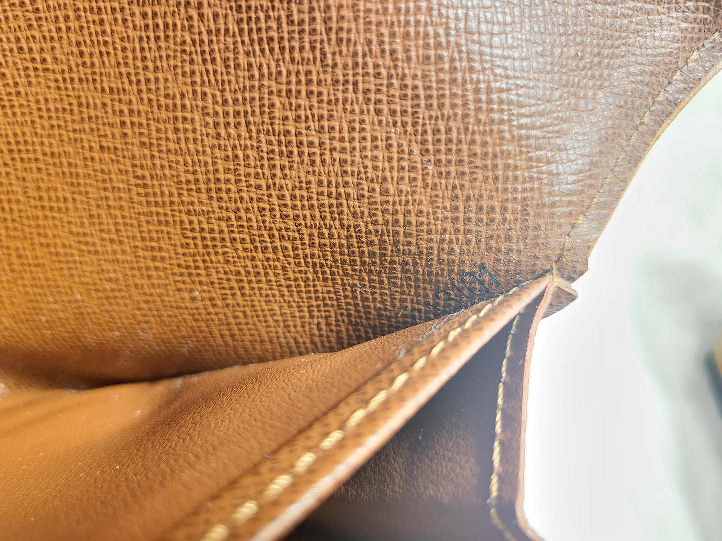 Authentic pre-owned Louis Vuitton boetie long wallet