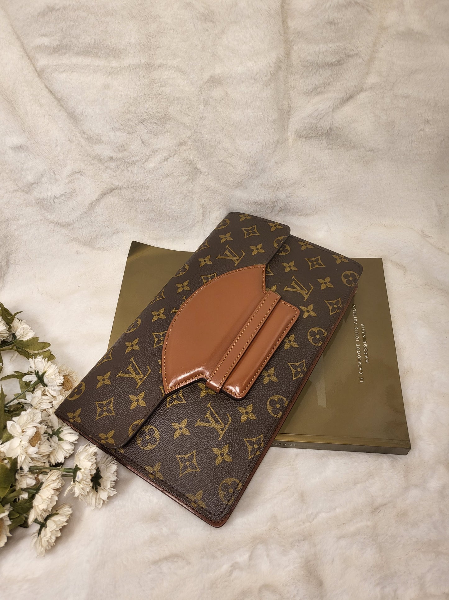 Authentic pre-owned Louis Vuitton chaillot clutch
