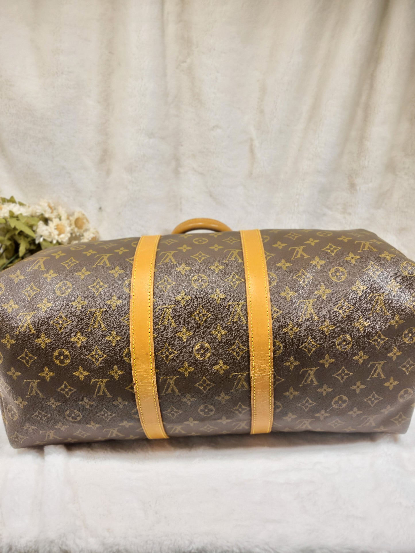 Authentic pre-owned Louis Vuitton Keepall 50 bandoliere travel luggage bag