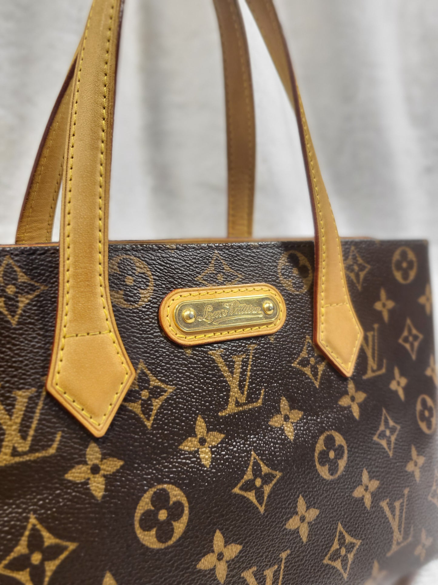 Authentic pre-owned Louis Vuitton Wilshire pm