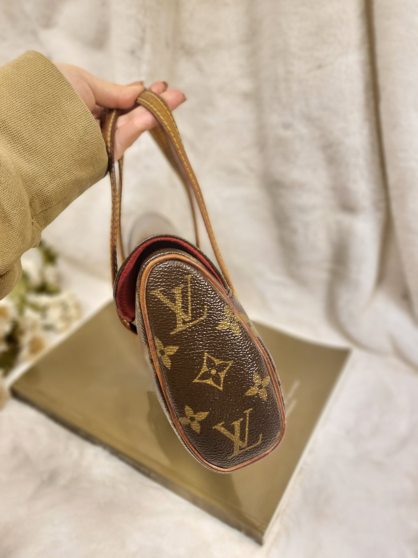 Authentic pre-owned Louis Vuitton Sonatine