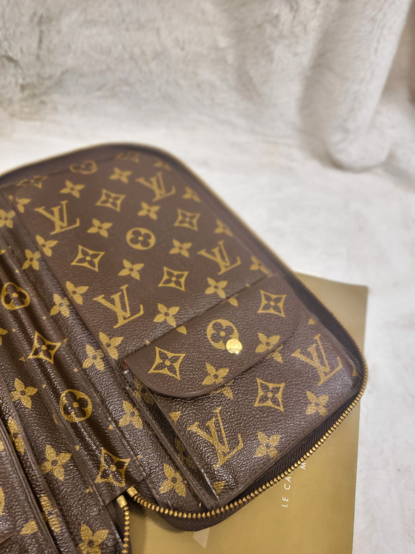 Authentic pre-owned Louis Vuitton de Voyage Travel organizer