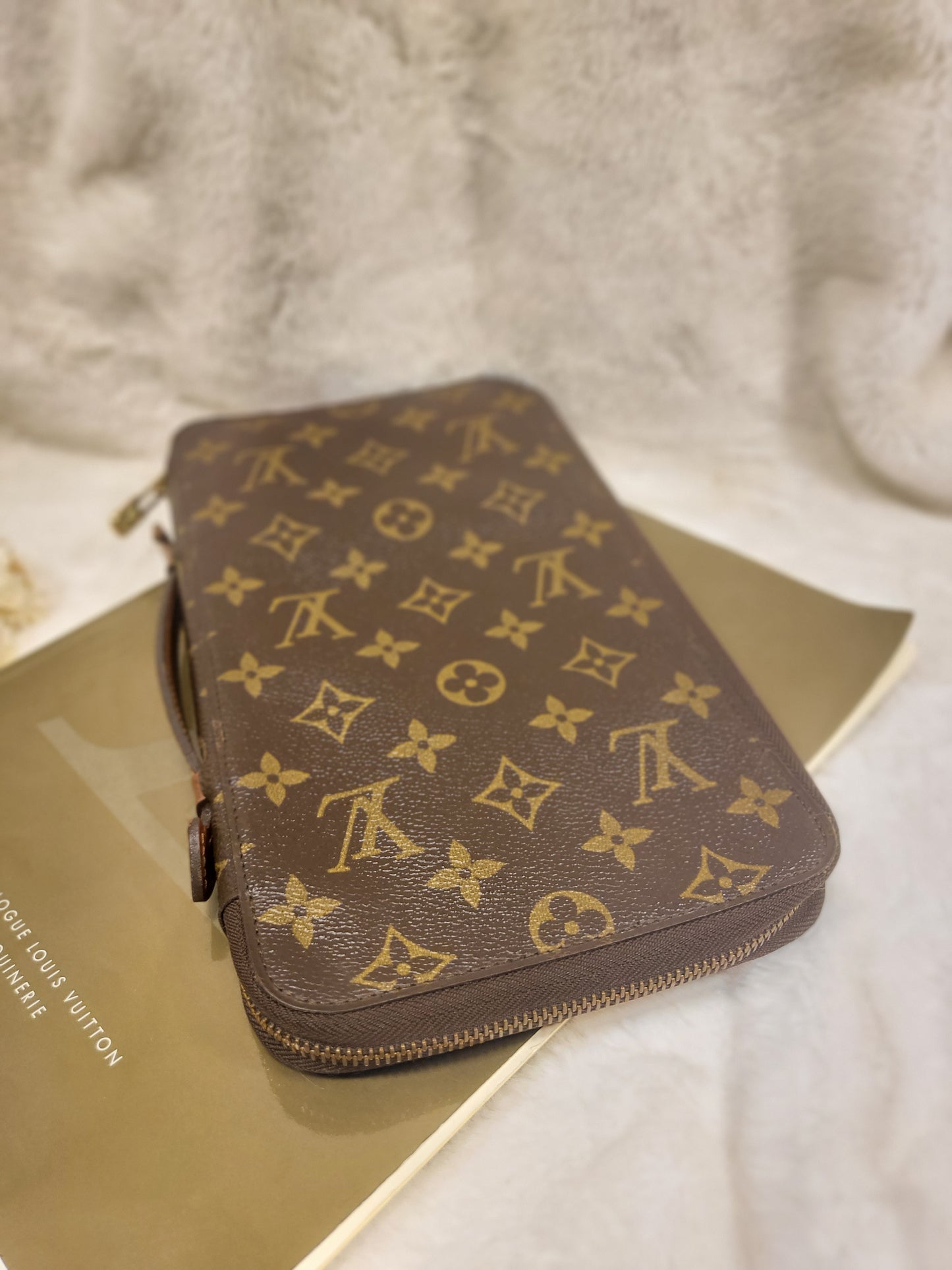 Authentic pre-owned Louis Vuitton de Voyage Travel organizer