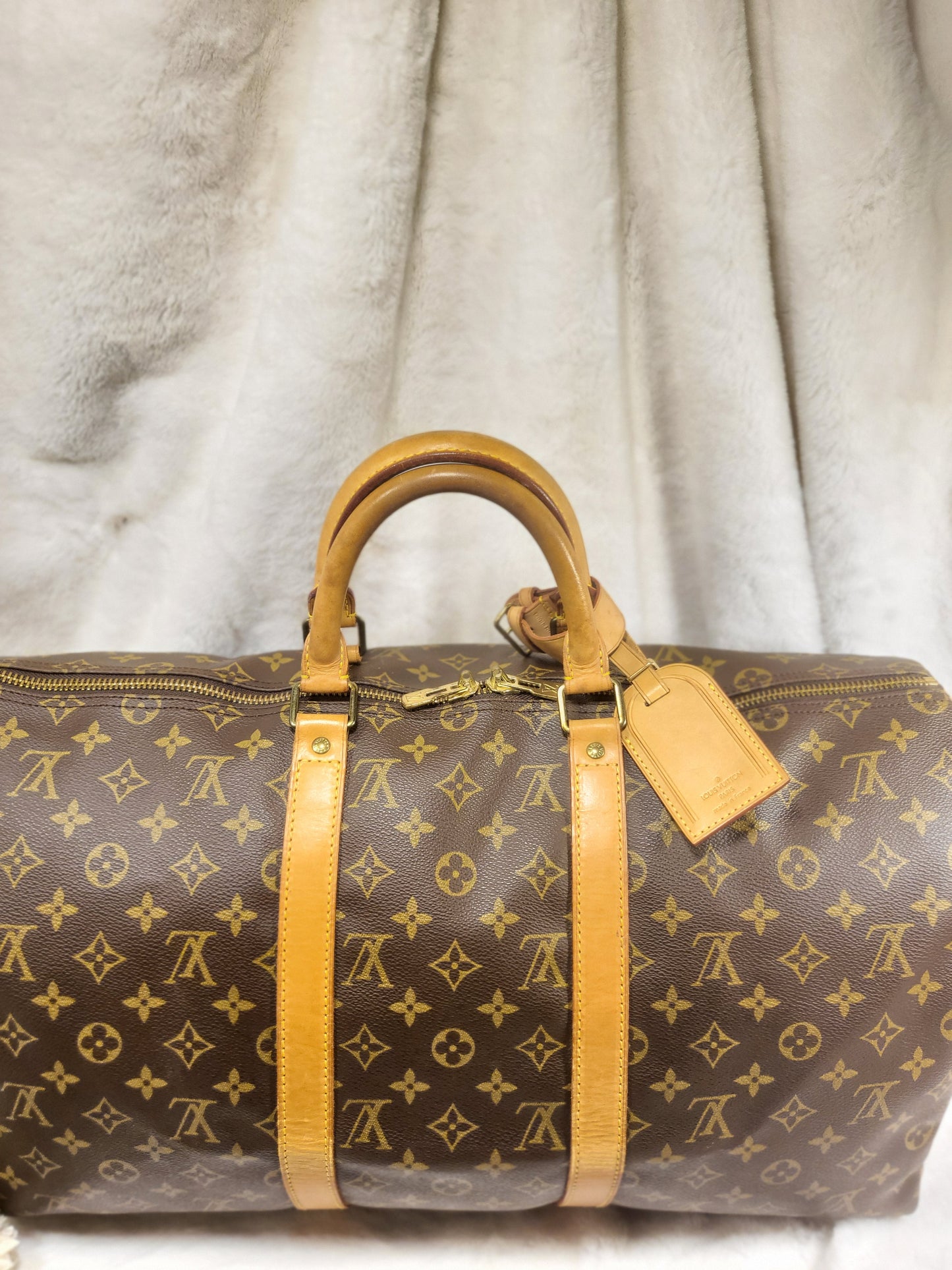 Authentic pre-owned Louis Vuitton Keepall 50 bandoliere travel luggage bag