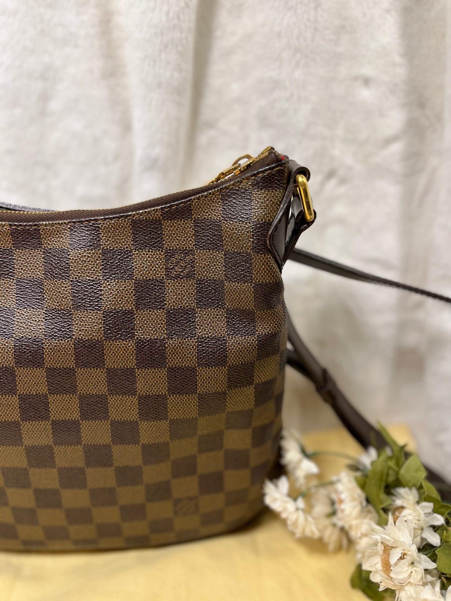 Authentic pre-owned Louis Vuitton Bloomsbury pm crossbody shoulder bag