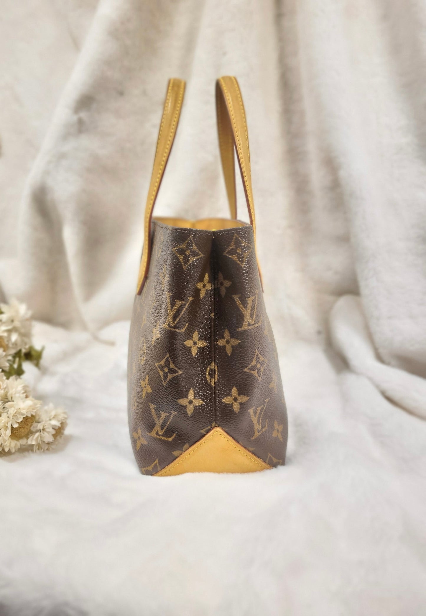 Authentic pre-owned Louis Vuitton Wilshire pm