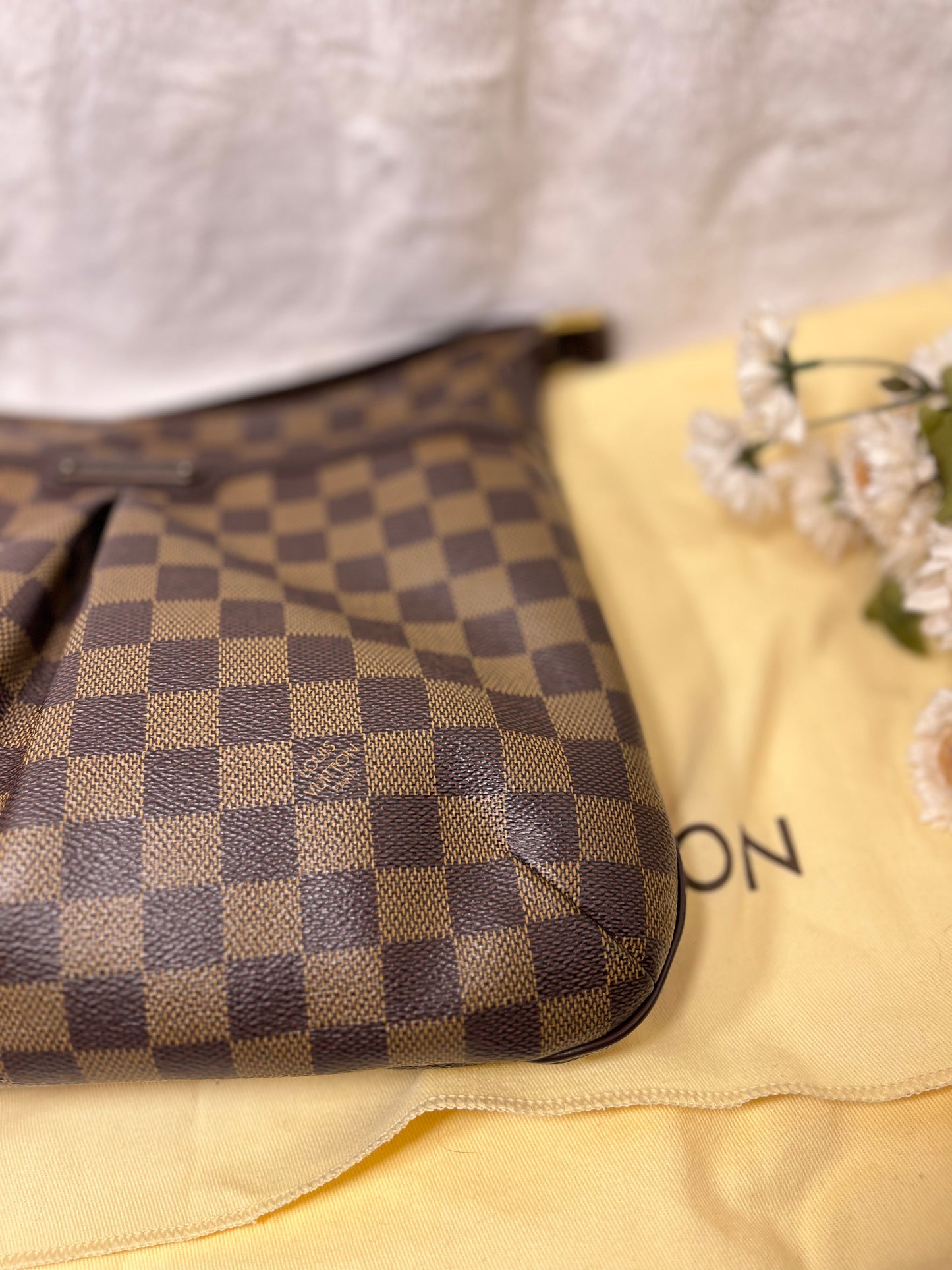 Authentic pre-owned Louis Vuitton Bloomsbury pm crossbody shoulder bag