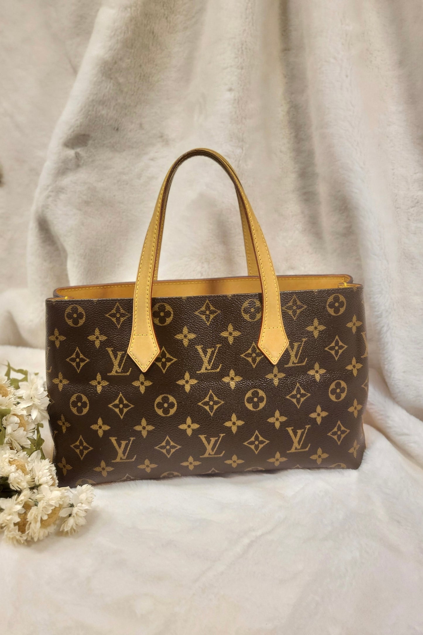 Authentic pre-owned Louis Vuitton Wilshire pm