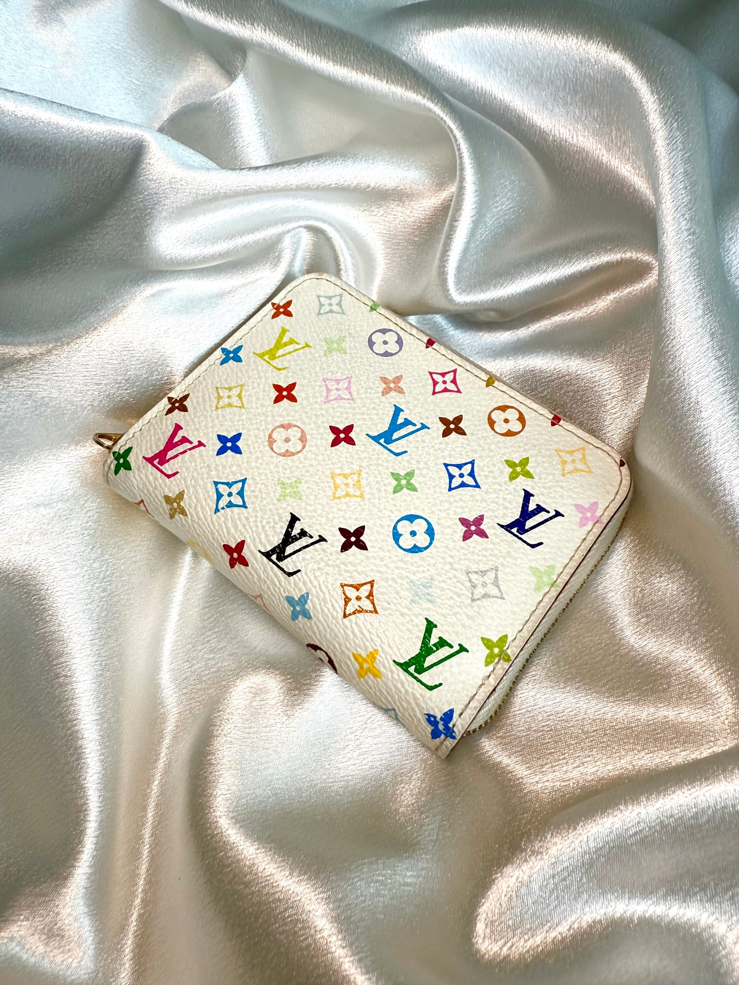Louis Vuitton multicolor zippy wallet