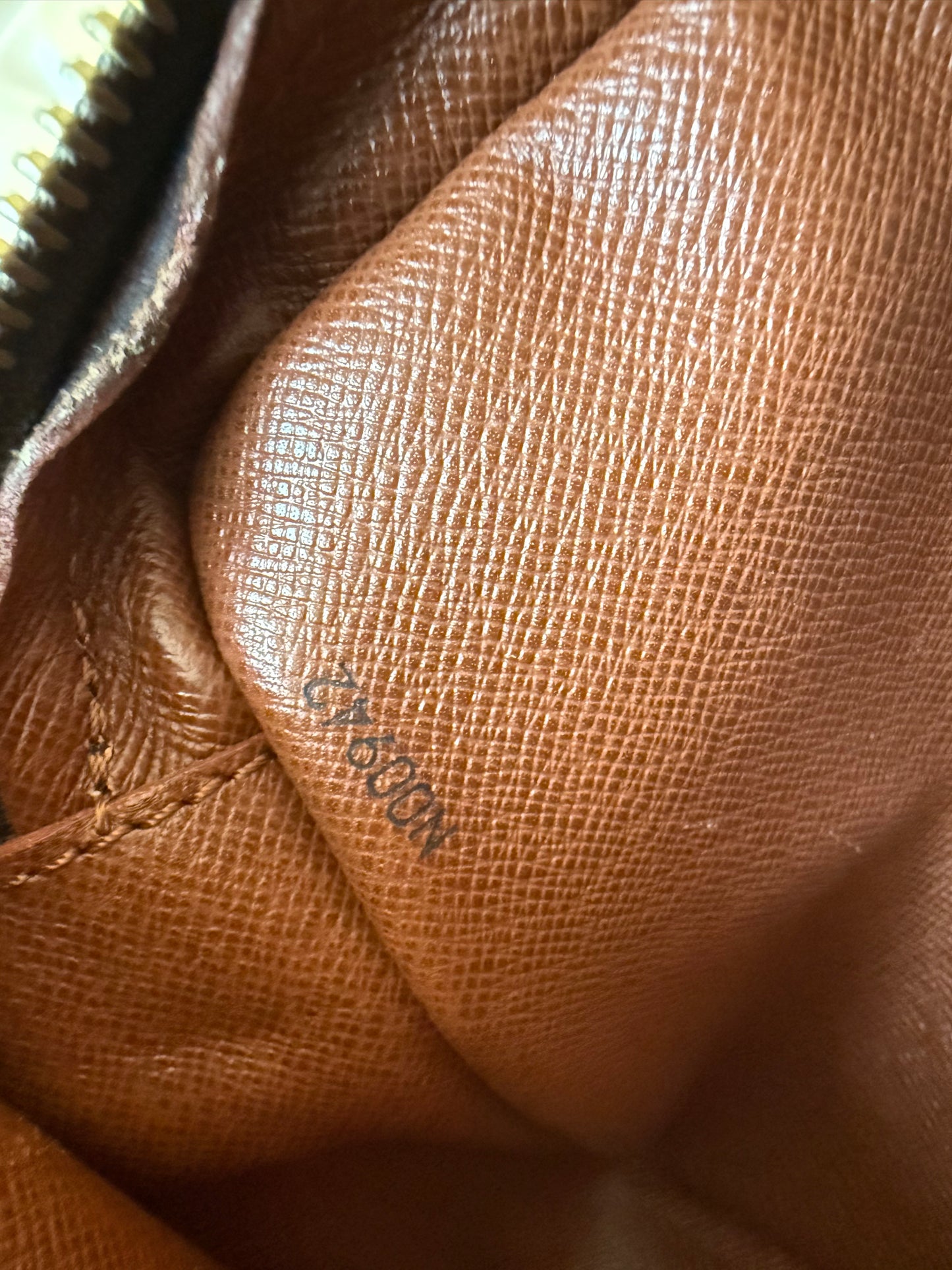 Louis Vuitton Saint Germain 28