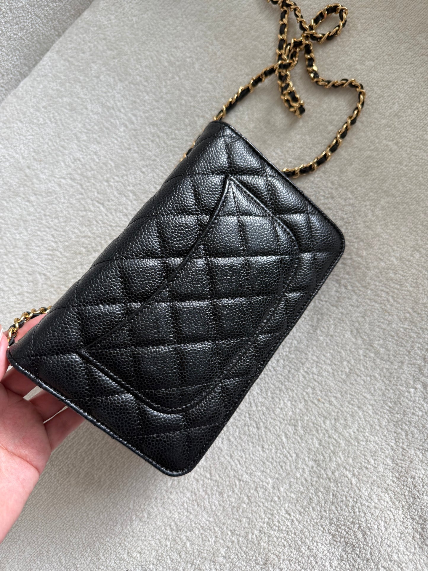 Chanel classic wallet on chain