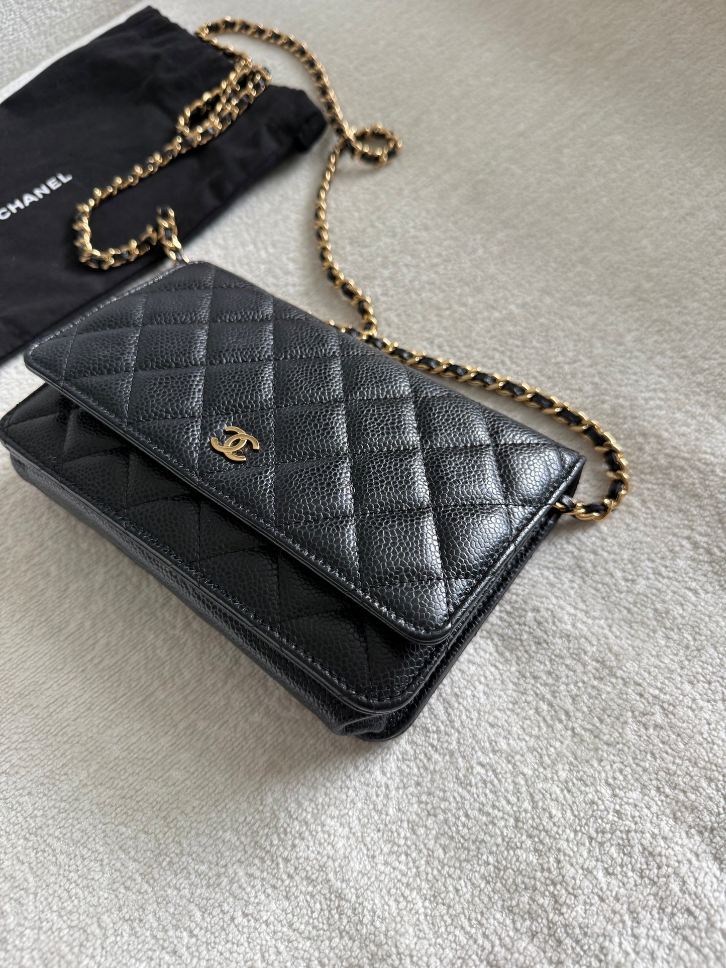 Chanel classic wallet on chain
