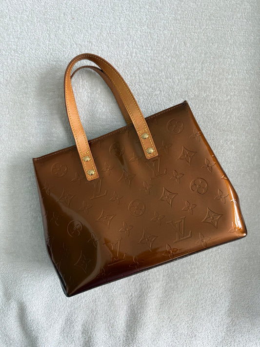 Louis Vuitton Reade pm vernis bag