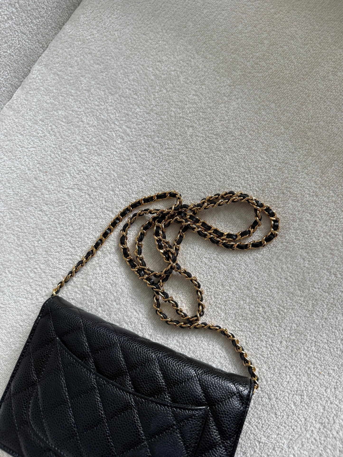 Chanel classic wallet on chain