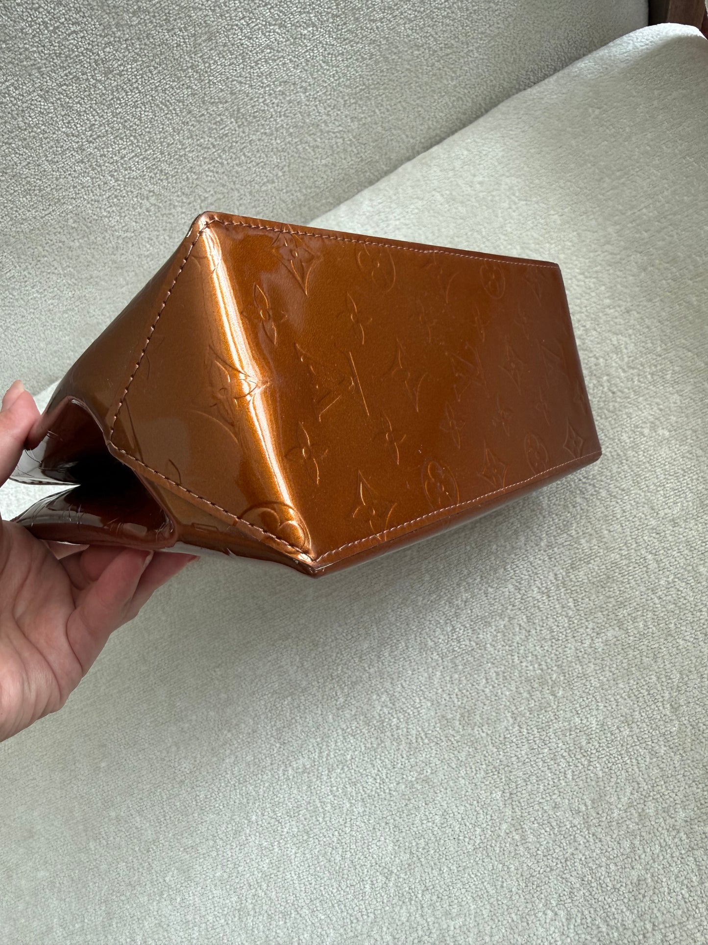 Louis Vuitton Reade pm vernis bag