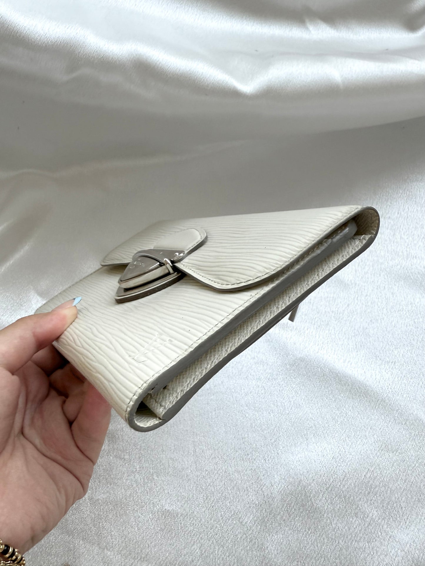 Louis Vuitton Epi Portefeiulle Eugenie Wallet