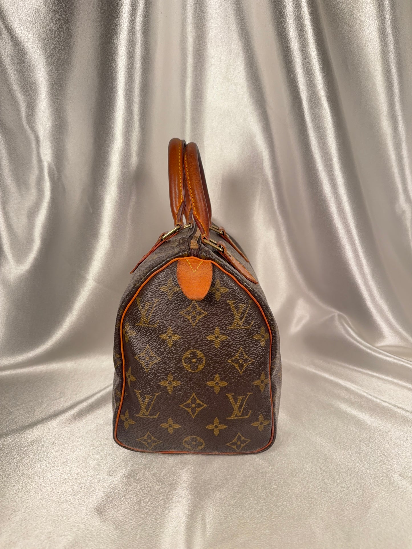 Louis Vuitton Speedy 25