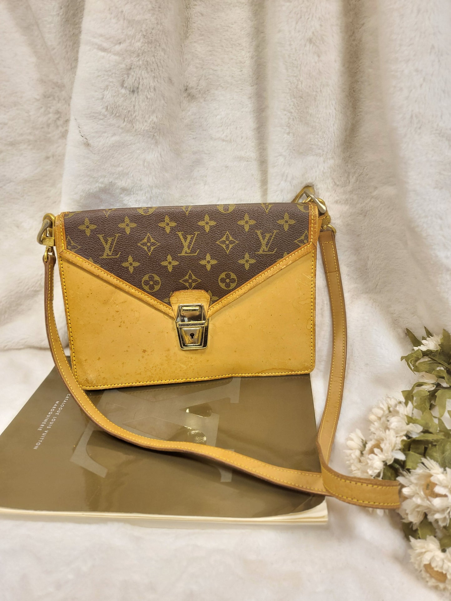 Authentic pre-owned Louis Vuitton sac biface calfskin hinomoto limited edition crossbody shoulder bag