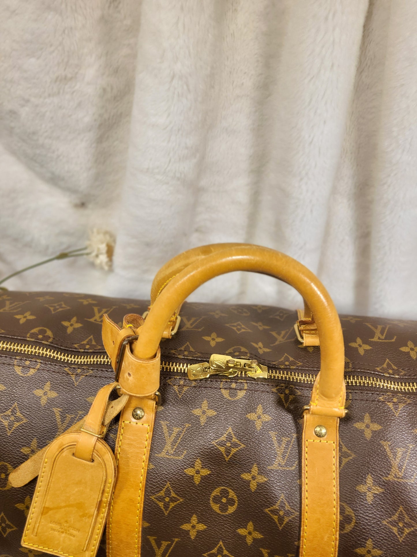 Authentic pre-owned Louis Vuitton Keepall 50 bandoliere travel luggage bag