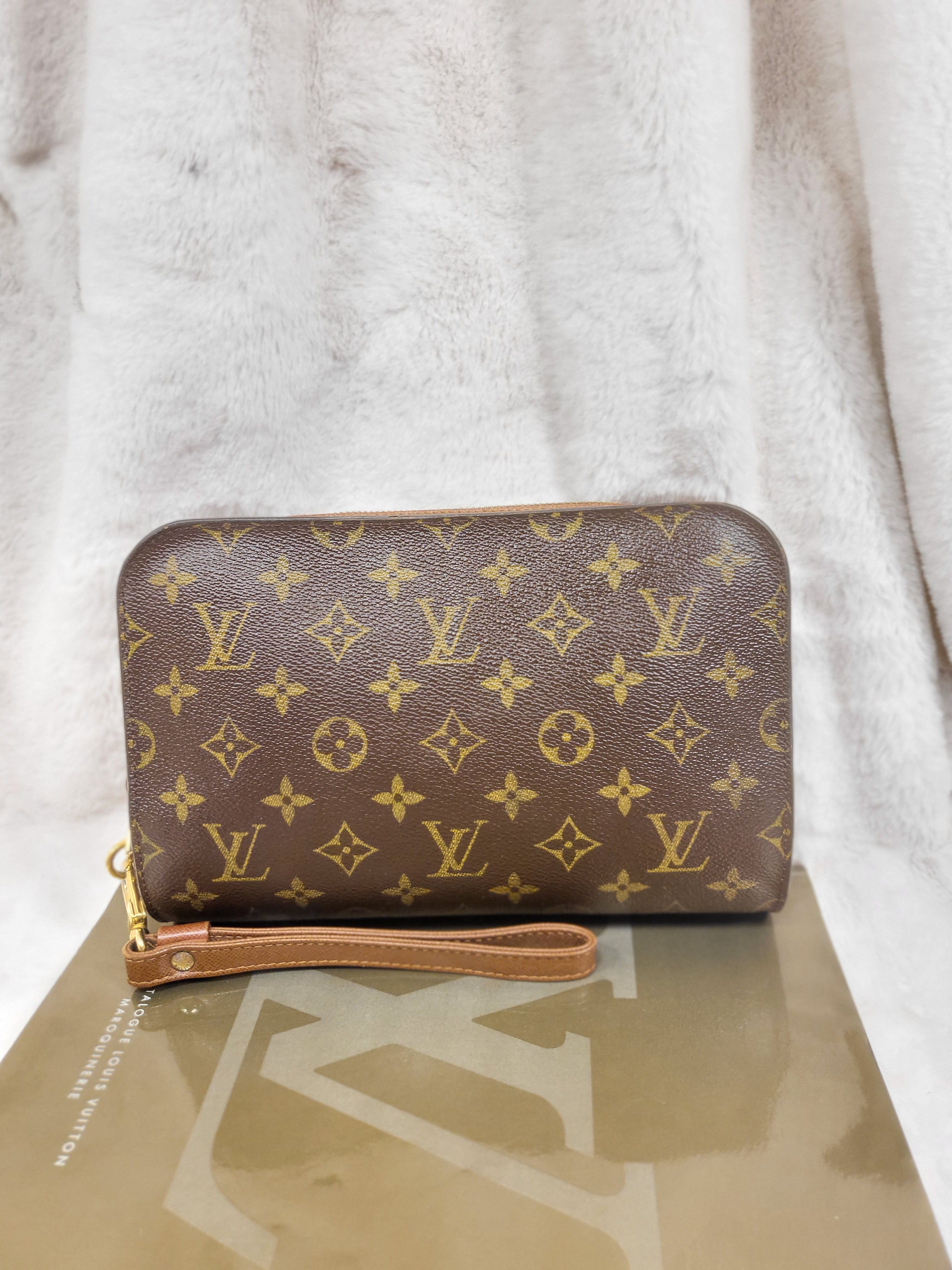 Louis Vuitton Pre-Owned 2002 Orsay clutch bag - Brown
