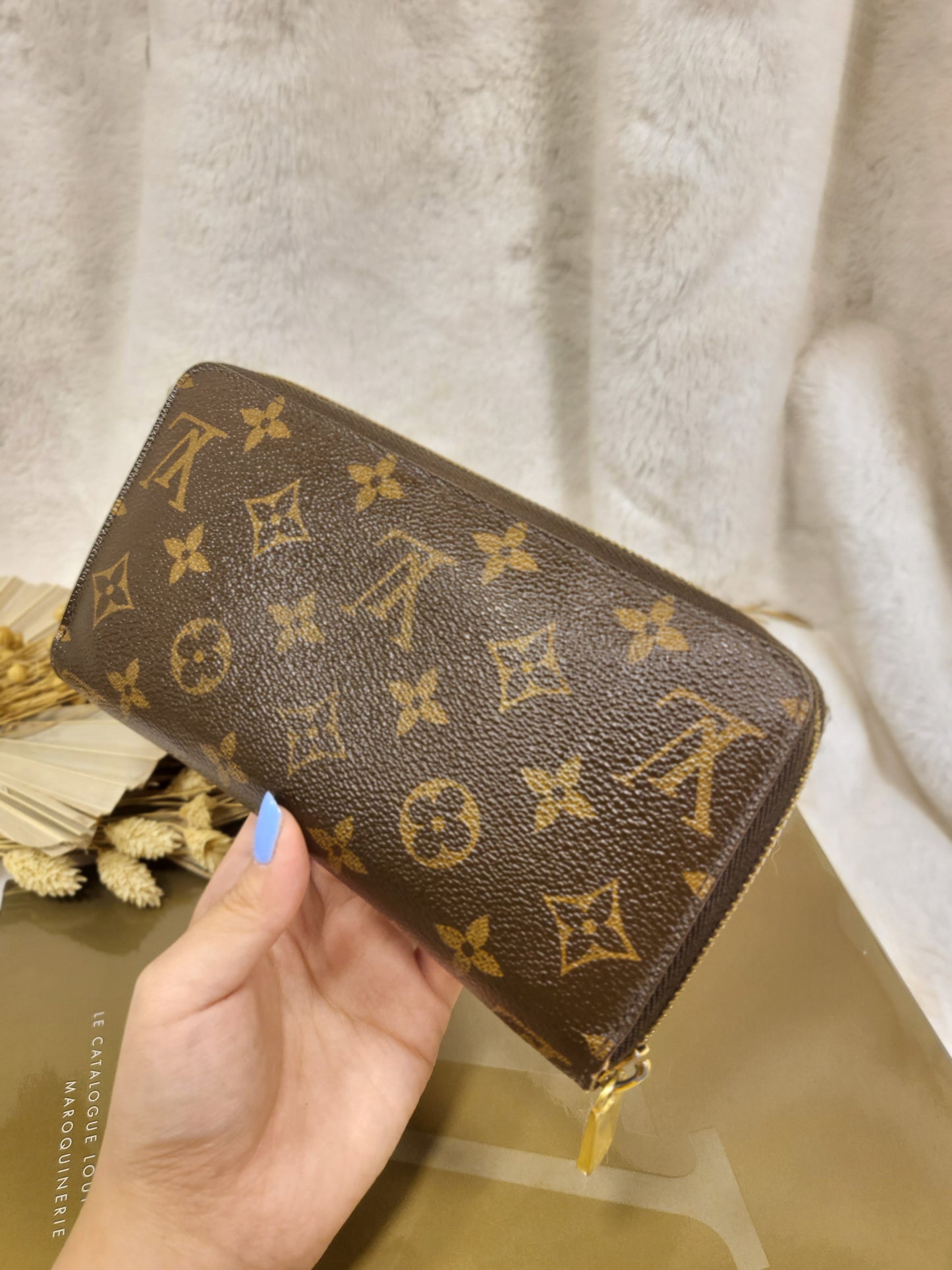 Authentic pre-owned Louis Vuitton Zippy compact wallet