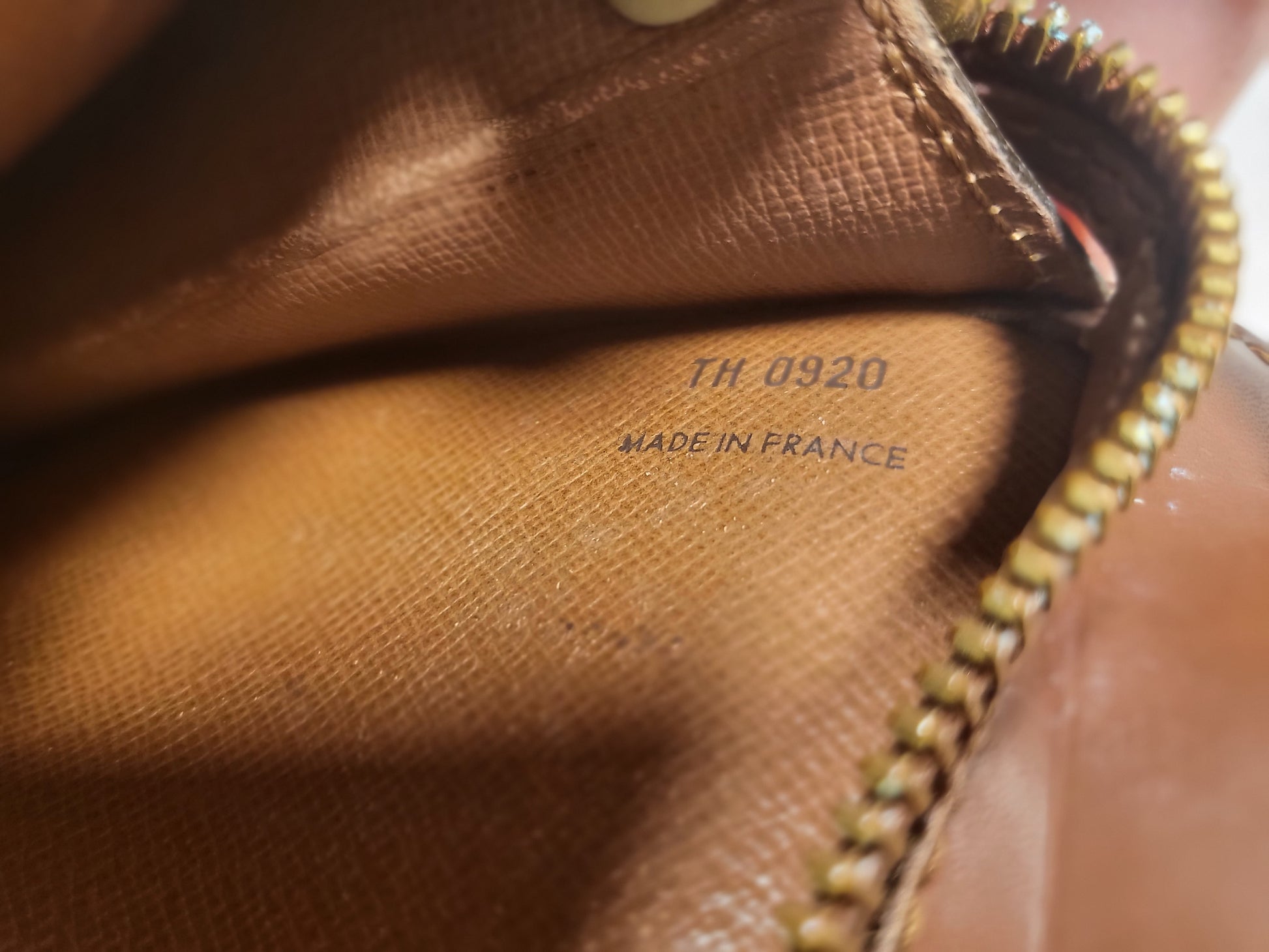 Louis Vuitton, Bags, Vintage Louis Vuitton Monogram Pochette Homme Clutch  Authentic